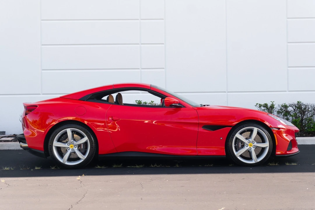 2023 Ferrari - Image 17 of 31