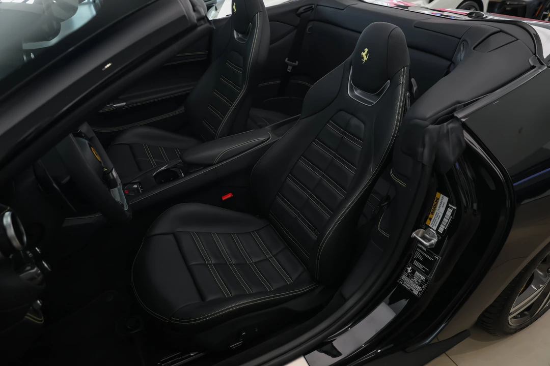 2023 Ferrari Portofino M - Image 10 of 31