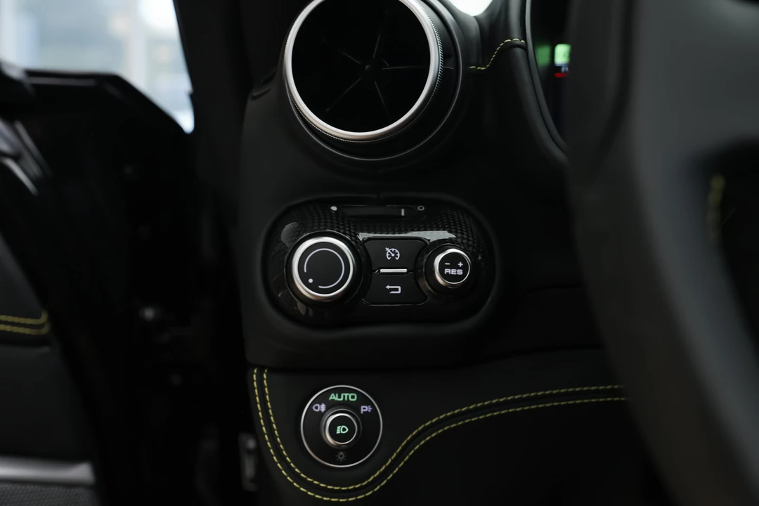 2023 Ferrari Portofino M - Image 22 of 31