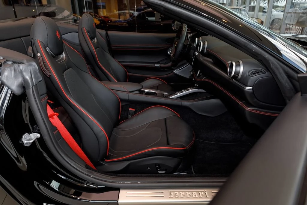 2023 Ferrari Portofino M - Image 14 of 31