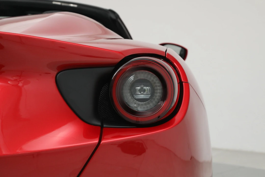 2023 Ferrari Portofino M - Image 18 of 31