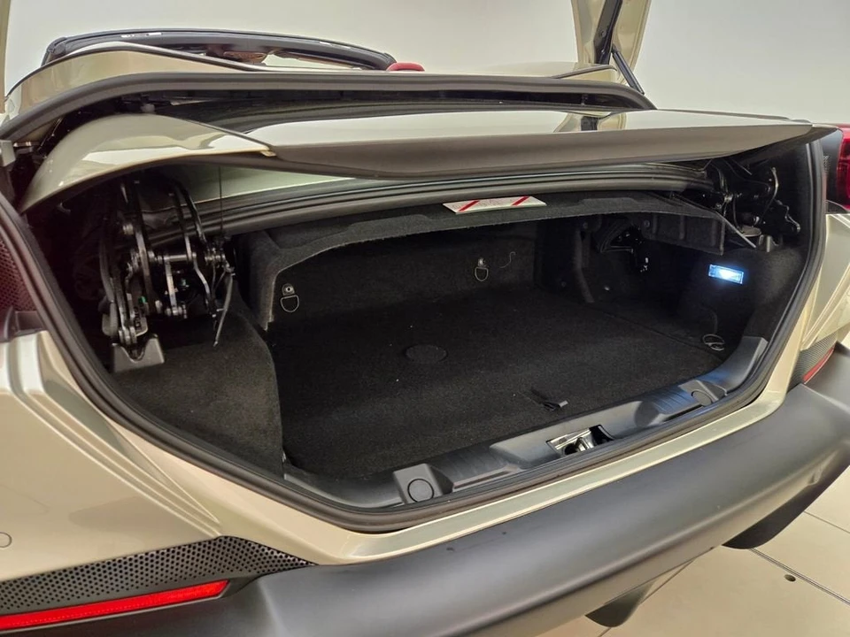 2023 Ferrari Portofino M - Image 24 of 31