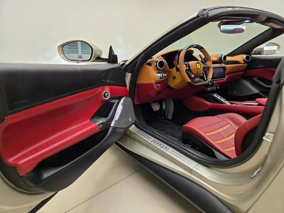 2023 Ferrari Portofino M - Image 18 of 31
