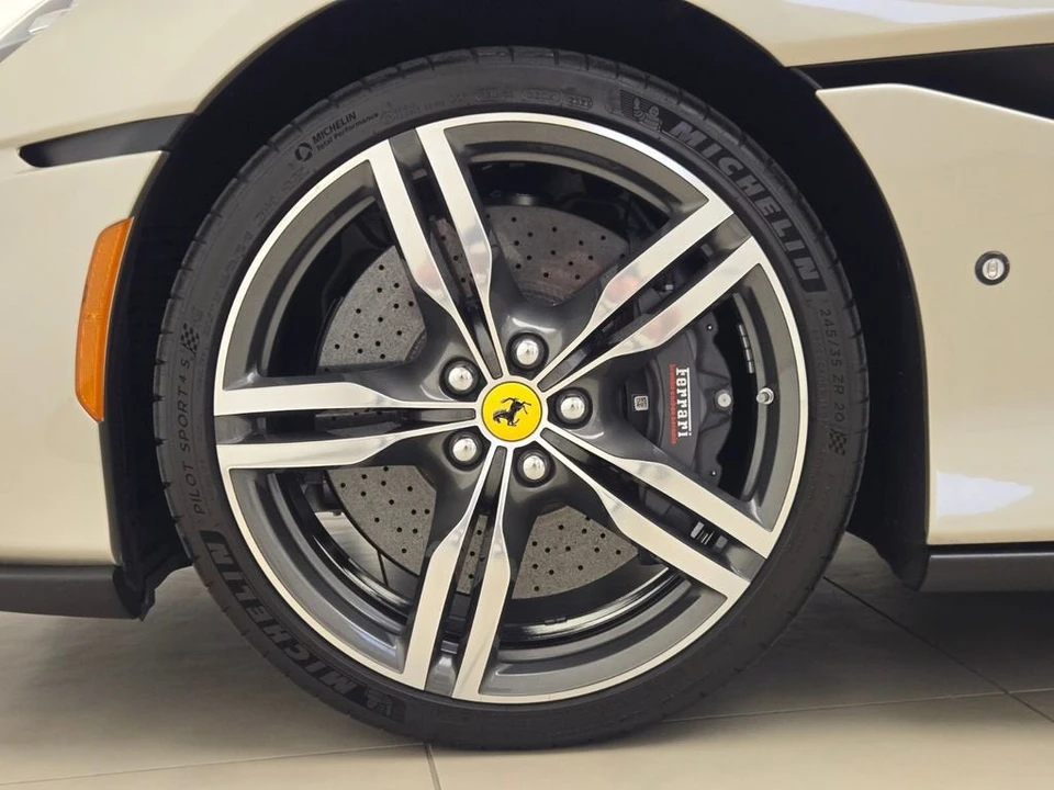 2023 Ferrari Portofino M - Image 14 of 31