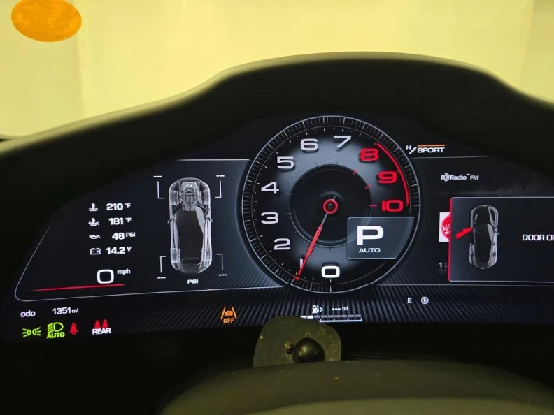 2023 Ferrari Purosangue - Image 11 of 17
