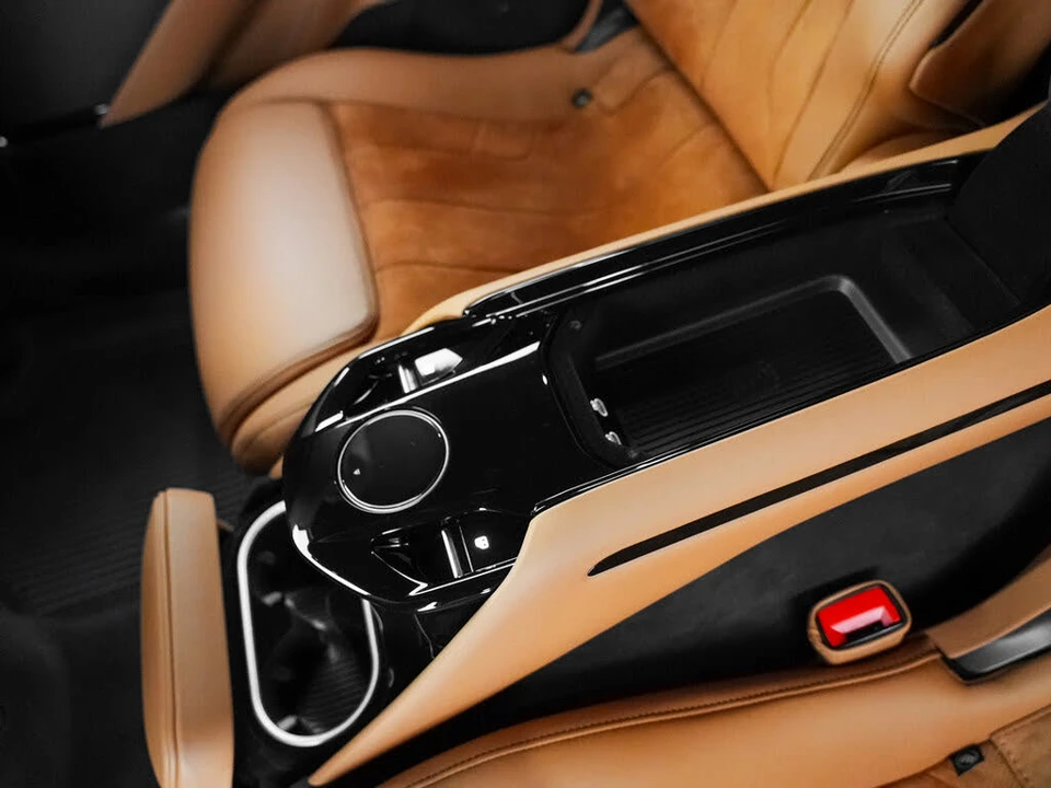 2023 Ferrari Purosangue - Image 22 of 31