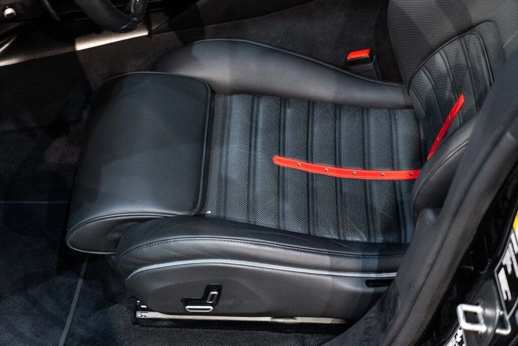 2023 Ferrari Purosangue - Image 22 of 31
