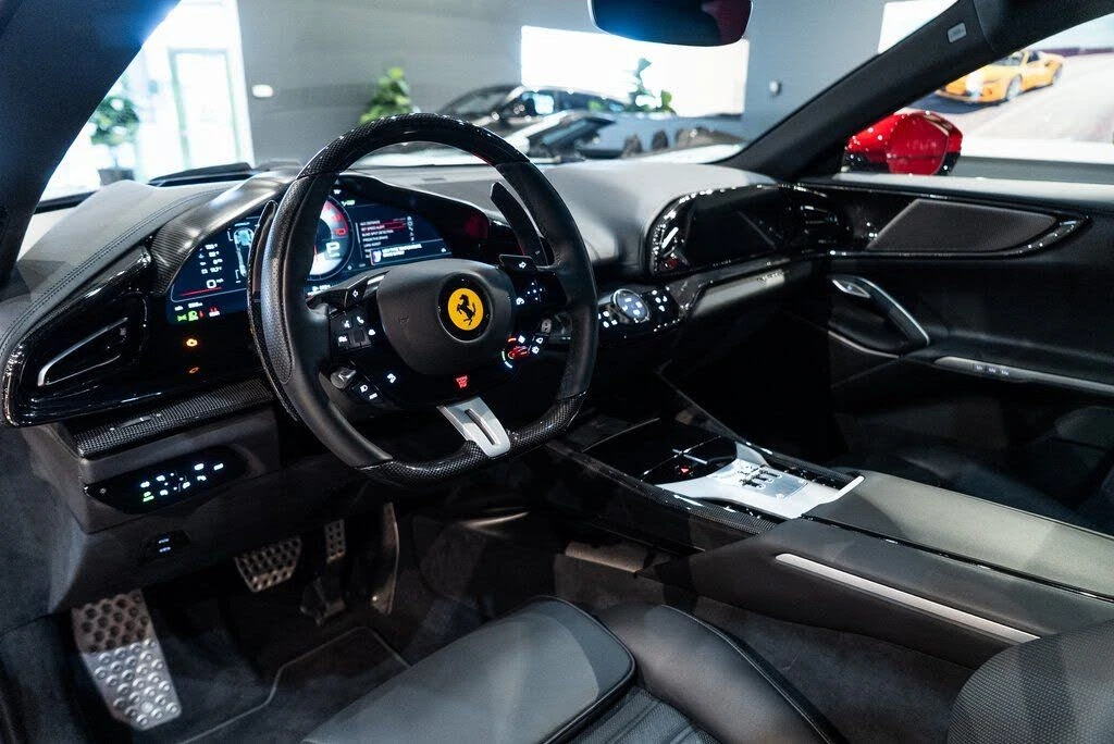 2023 Ferrari Purosangue - Image 23 of 31