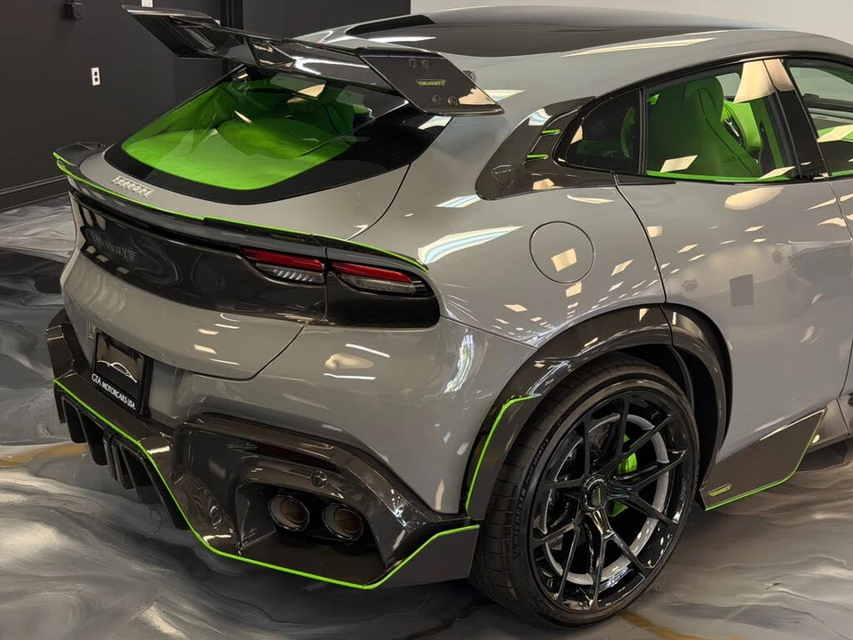 2023 Ferrari Purosangue - Image 16 of 31
