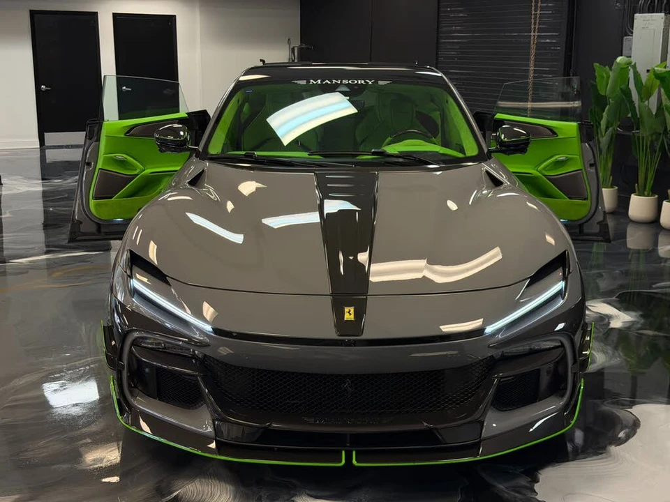 2023 Ferrari Purosangue - Image 26 of 31