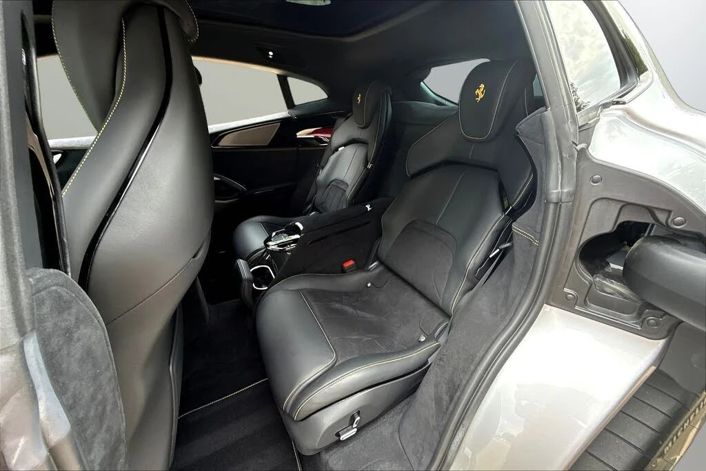 2023 Ferrari Purosangue - Image 22 of 31