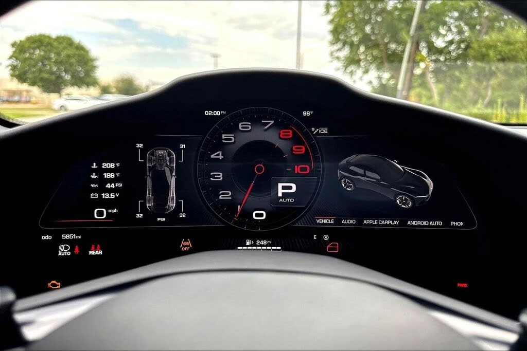 2023 Ferrari Purosangue - Image 15 of 31