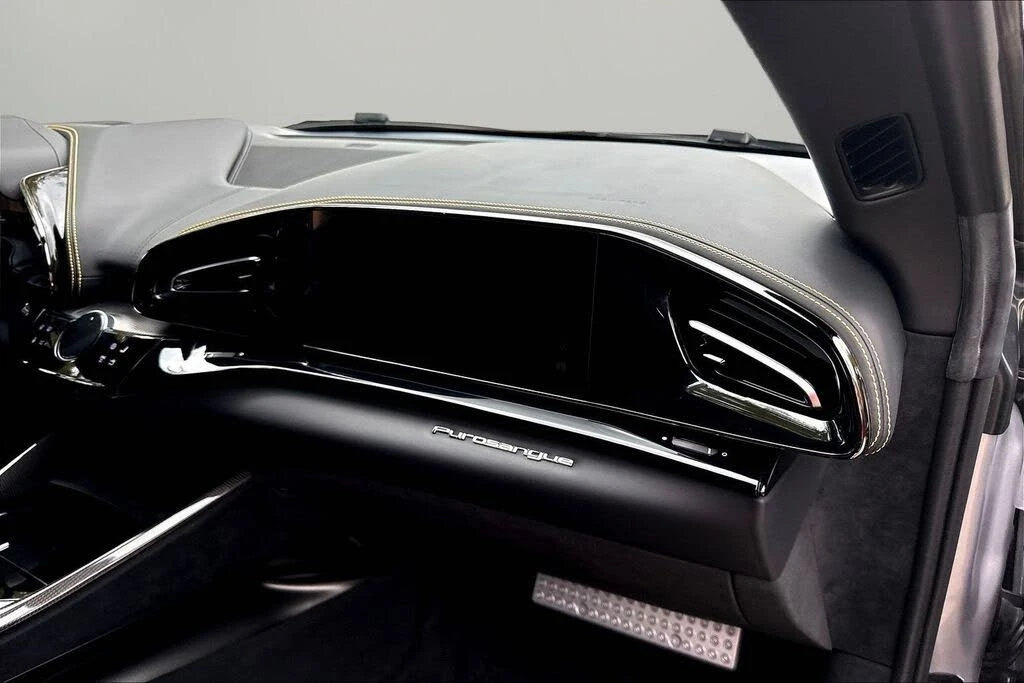 2023 Ferrari Purosangue - Image 25 of 31