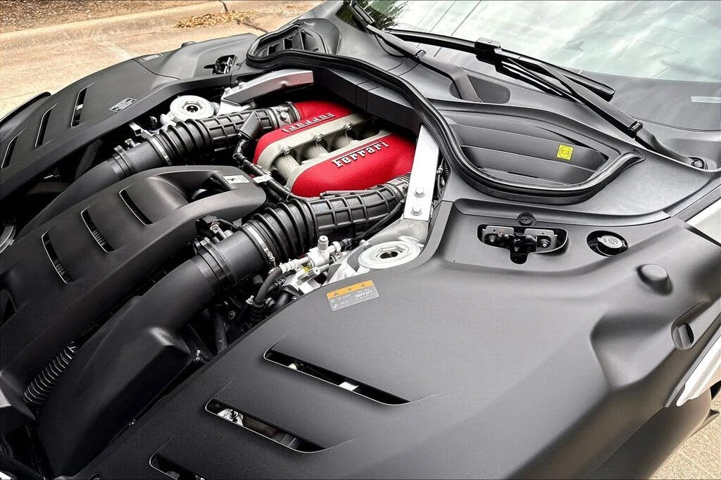 2023 Ferrari Purosangue - Image 29 of 31