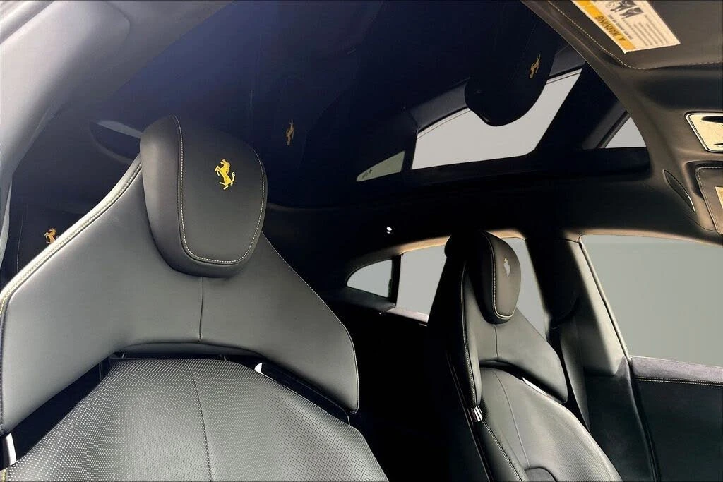 2023 Ferrari Purosangue - Image 26 of 31