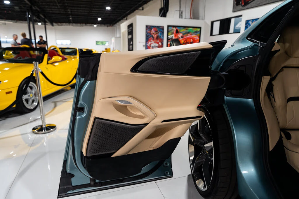 2023 Ferrari Purosangue - Image 31 of 31