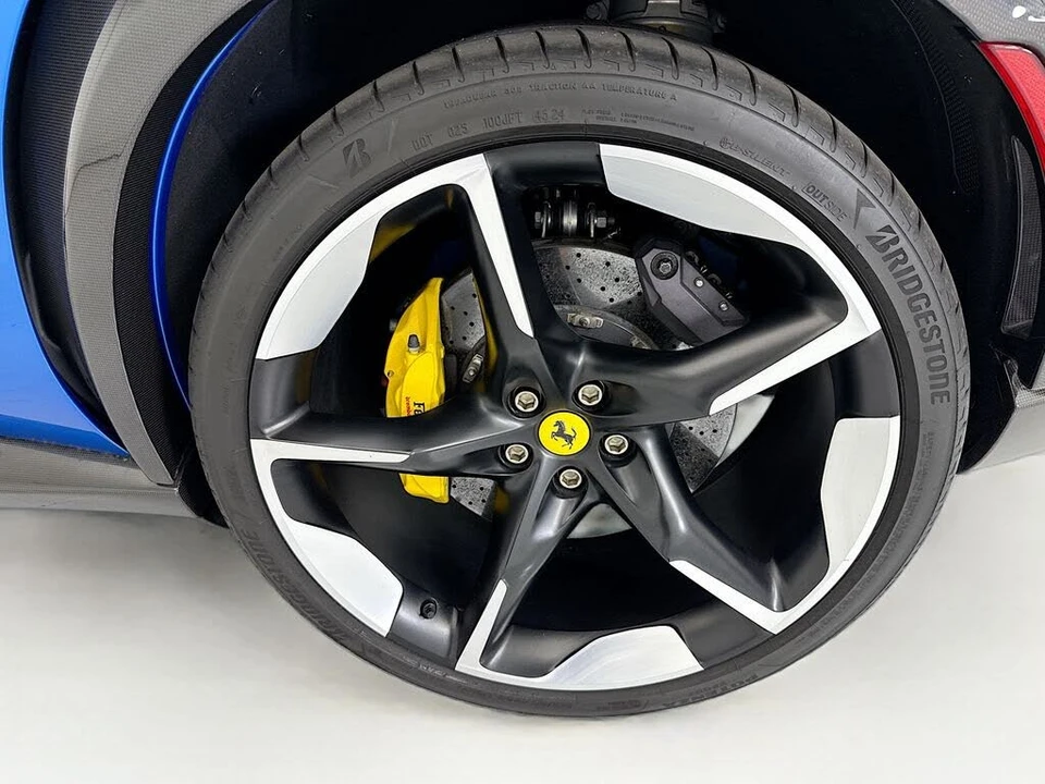2023 Ferrari Purosangue - Image 30 of 31