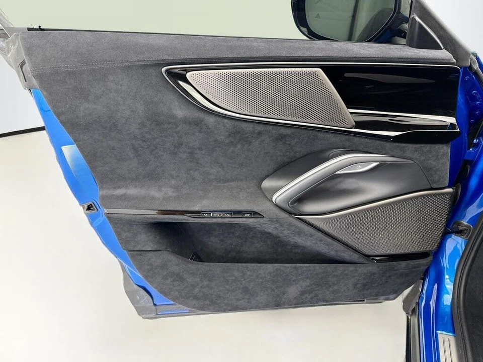 2023 Ferrari Purosangue - Image 23 of 31