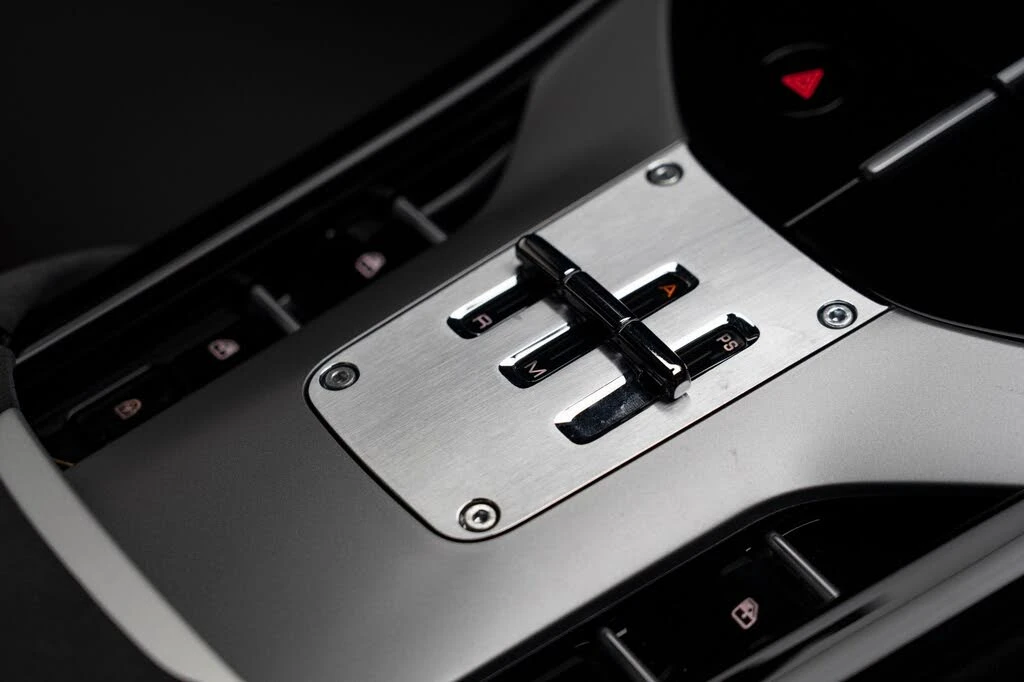 2023 Ferrari Purosangue - Image 29 of 31