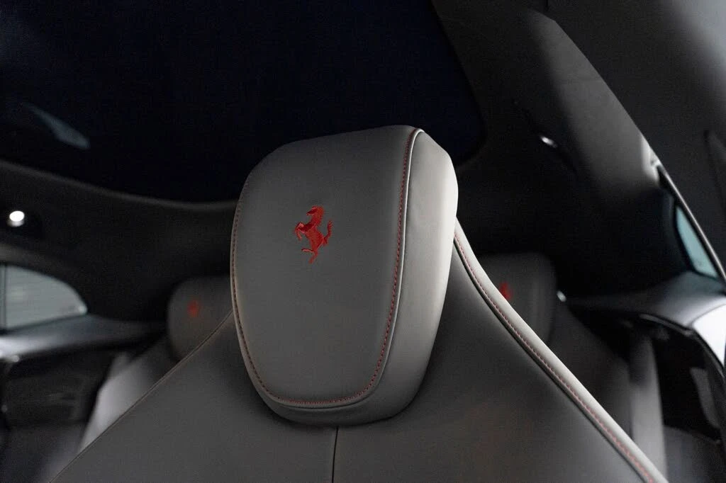 2023 Ferrari Purosangue - Image 13 of 31