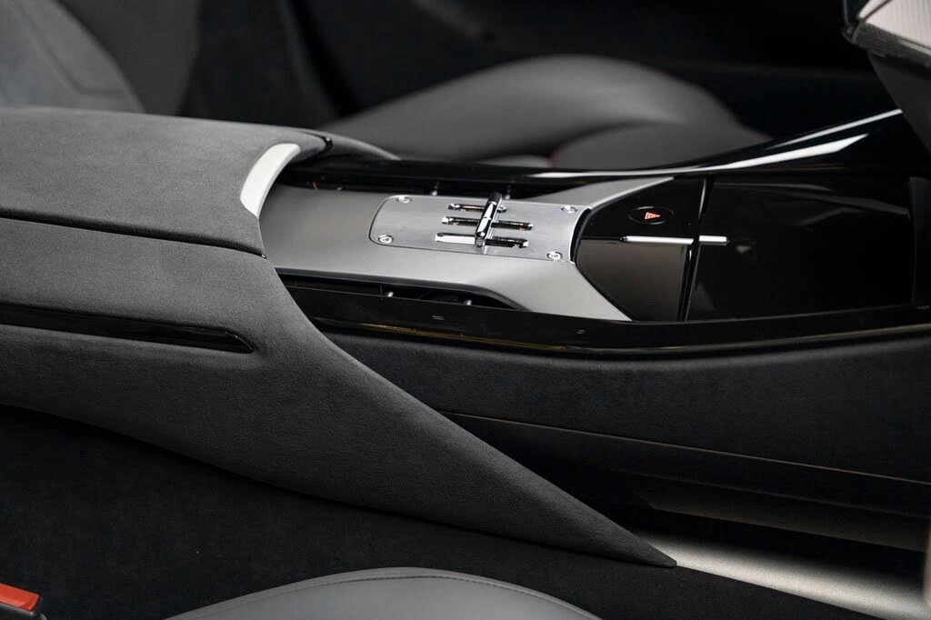 2023 Ferrari Purosangue - Image 27 of 31