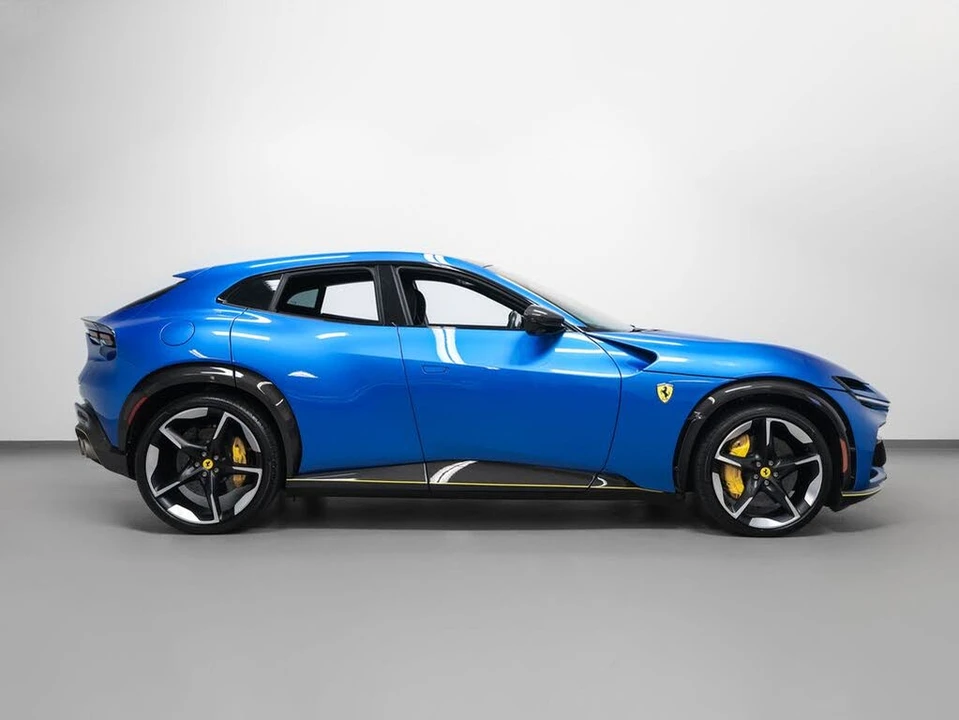 2023 Ferrari Purosangue - Image 4 of 31