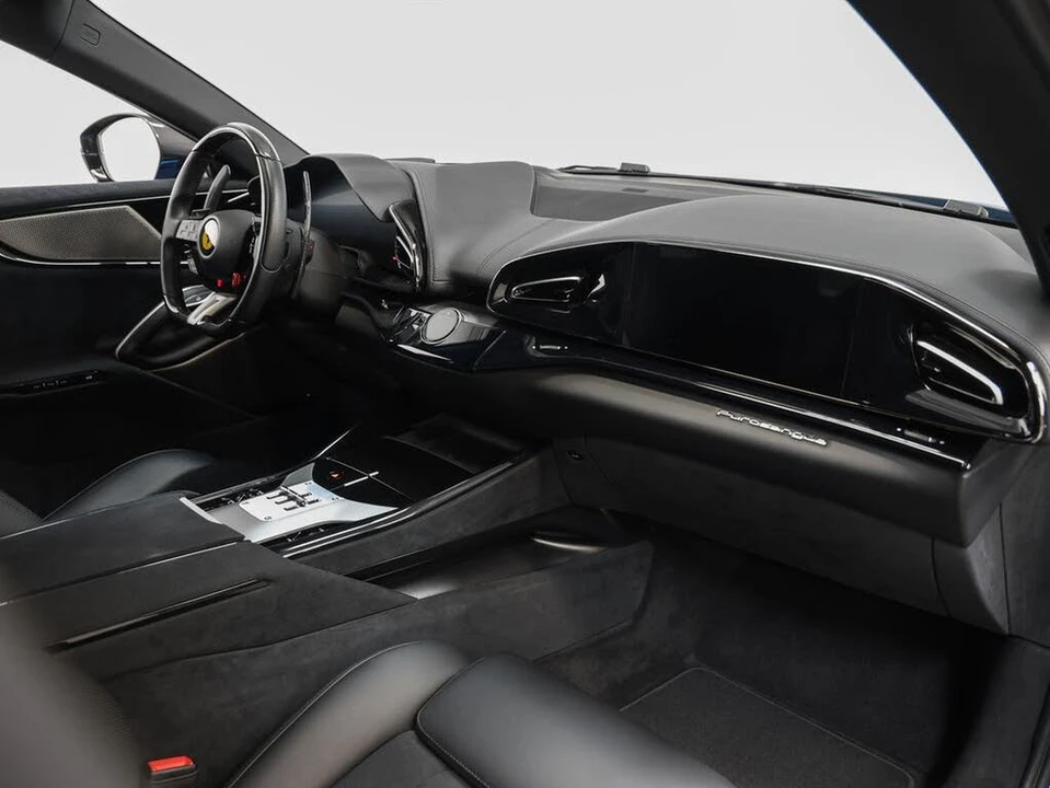 2023 Ferrari Purosangue - Image 27 of 31