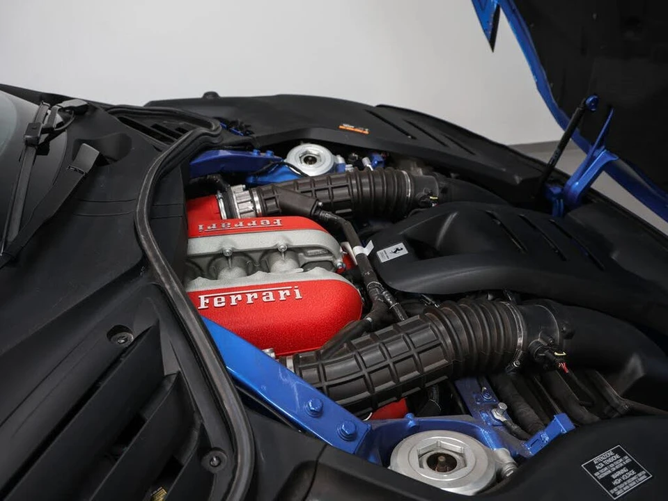 2023 Ferrari Purosangue - Image 16 of 31