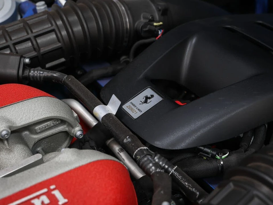 2023 Ferrari Purosangue - Image 17 of 31