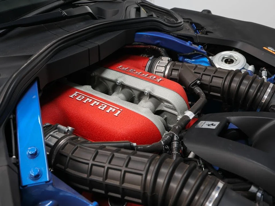 2023 Ferrari Purosangue - Image 18 of 31