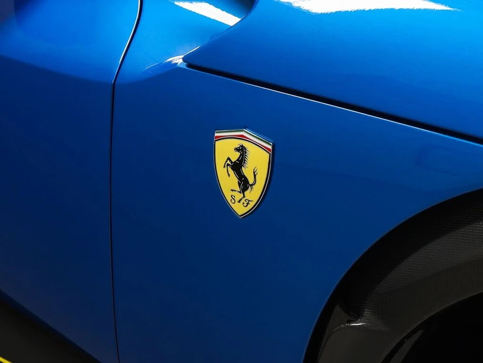 2023 Ferrari Purosangue - Image 11 of 31