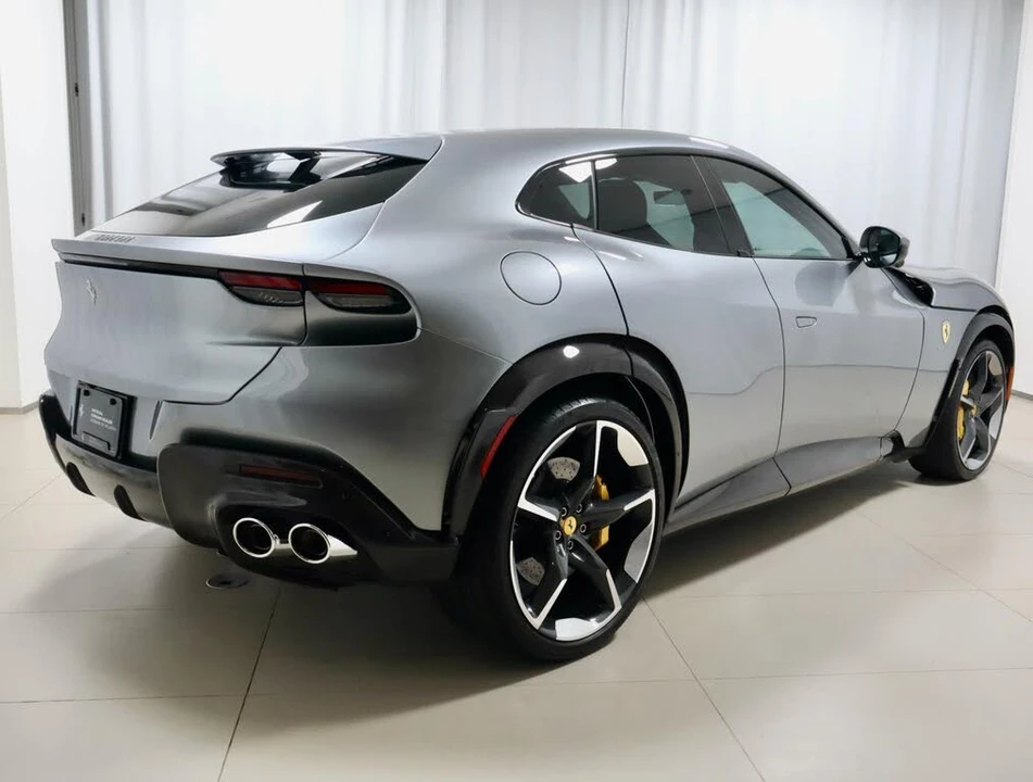 2023 Ferrari Purosangue - Image 5 of 31