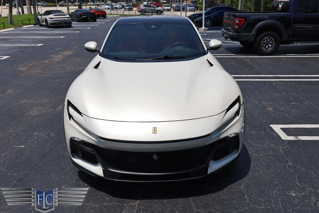 2023 Ferrari Purosangue - Image 15 of 31