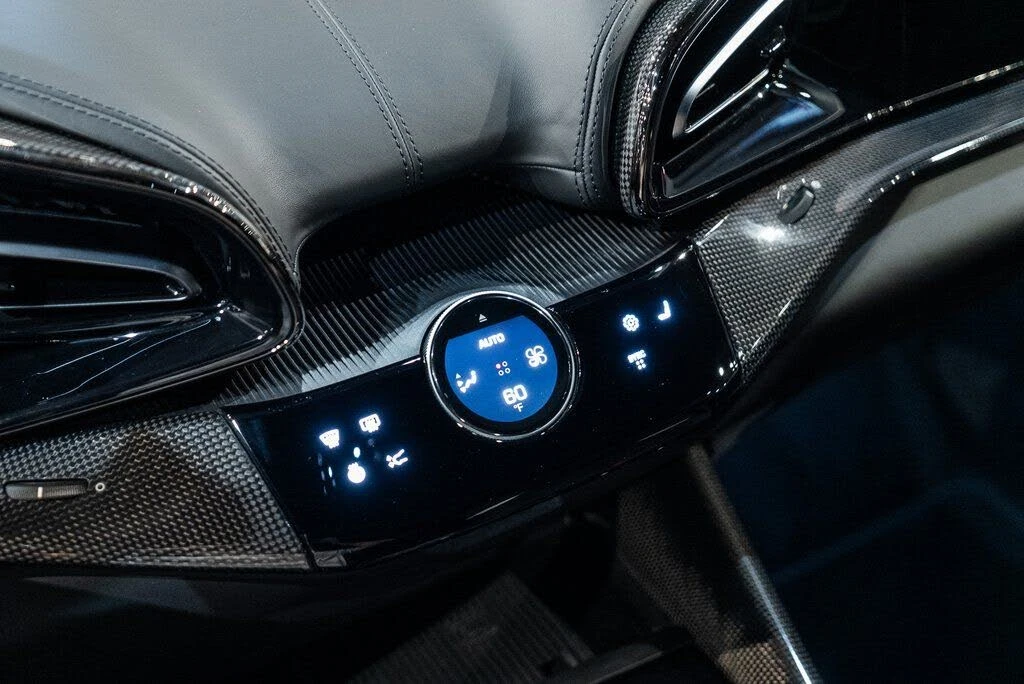 2023 Ferrari Purosangue - Image 28 of 31