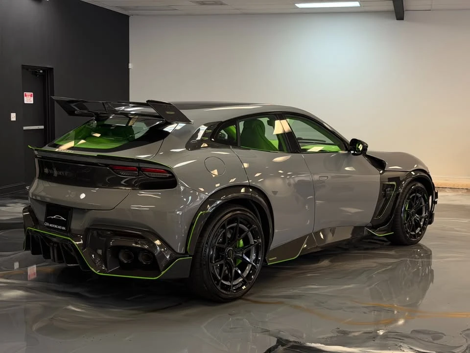 2023 Ferrari Purosangue - Image 8 of 20