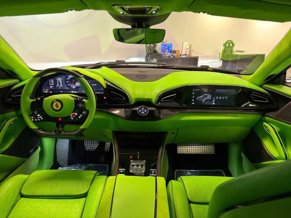 2023 Ferrari Purosangue - Image 15 of 20