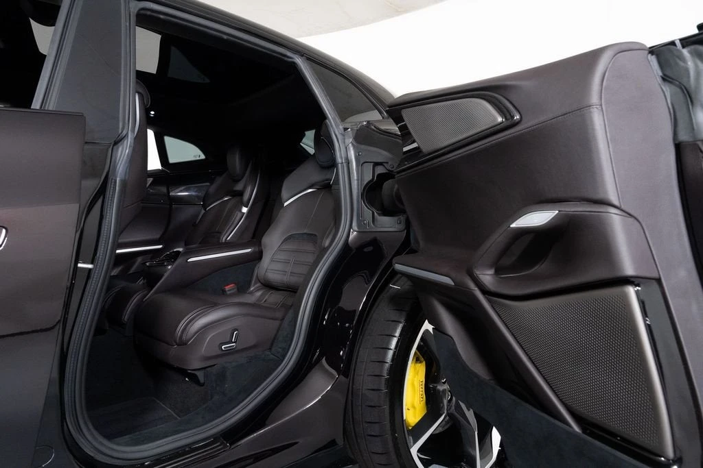 2023 Ferrari Purosangue - Image 31 of 31