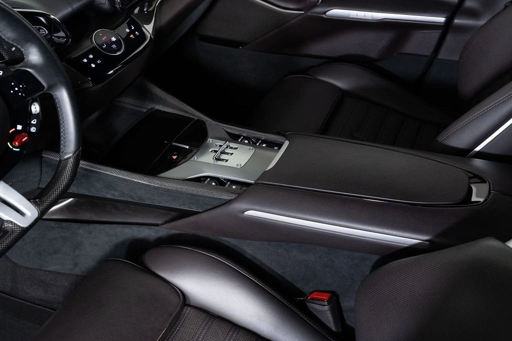 2023 Ferrari Purosangue - Image 30 of 31