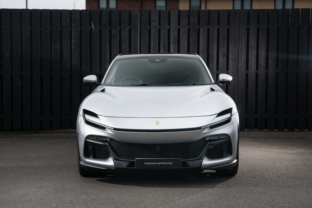 2023 Ferrari Purosangue - Image 2 of 31
