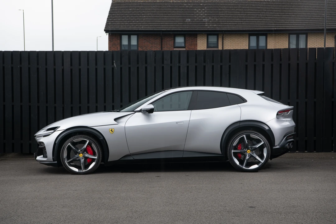2023 Ferrari Purosangue - Image 4 of 31