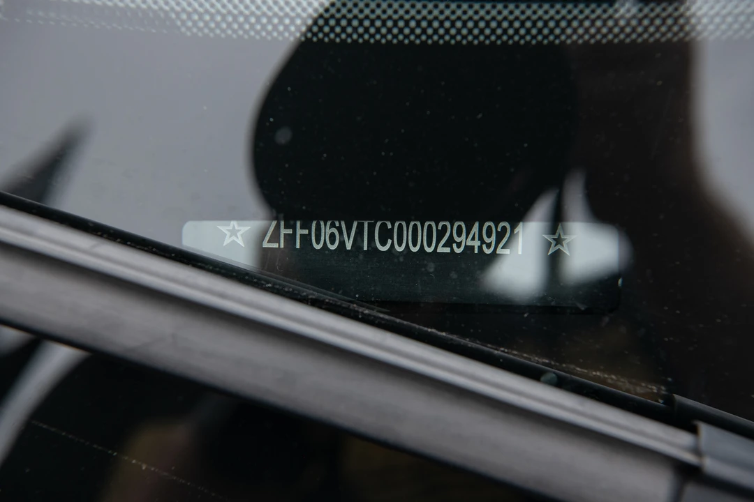 2023 Ferrari Purosangue - Image 20 of 31