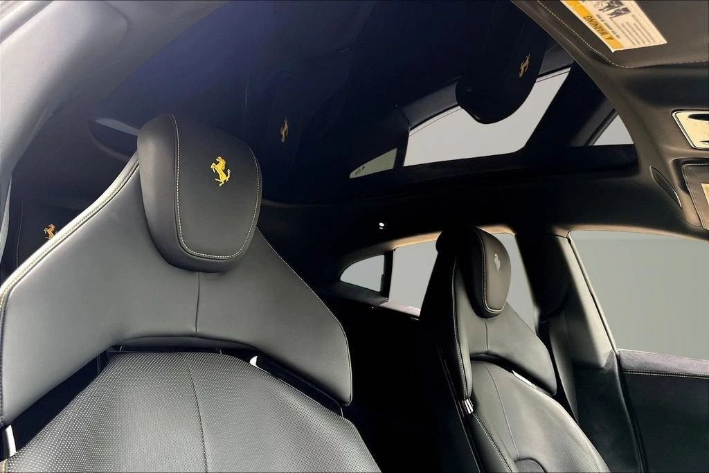 2023 Ferrari Purosangue - Image 26 of 31