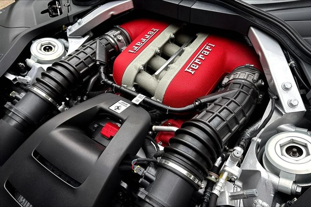 2023 Ferrari Purosangue - Image 30 of 31