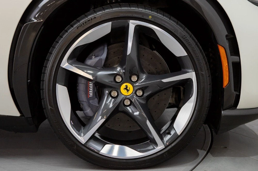 2023 Ferrari Purosangue - Image 14 of 31