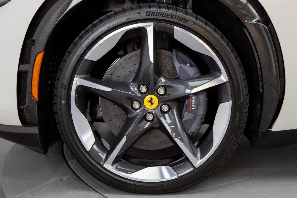 2023 Ferrari Purosangue - Image 13 of 31