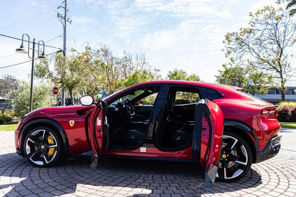 2023 Ferrari Purosangue - Image 28 of 31