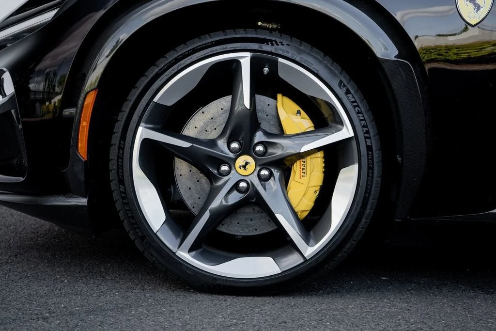 2023 Ferrari Purosangue - Image 23 of 31