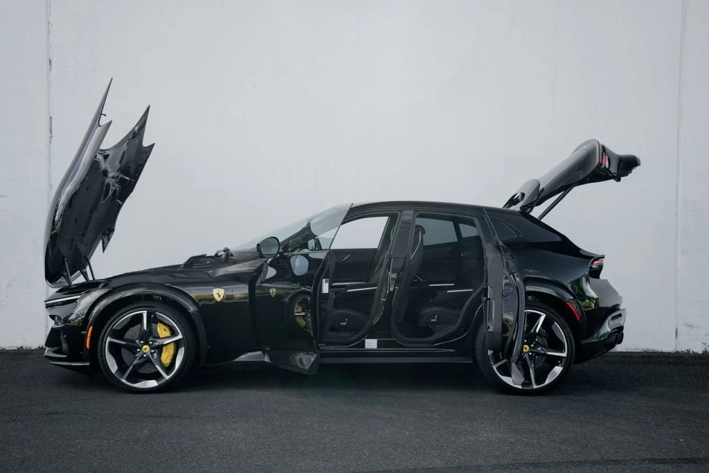 2023 Ferrari Purosangue - Image 4 of 31
