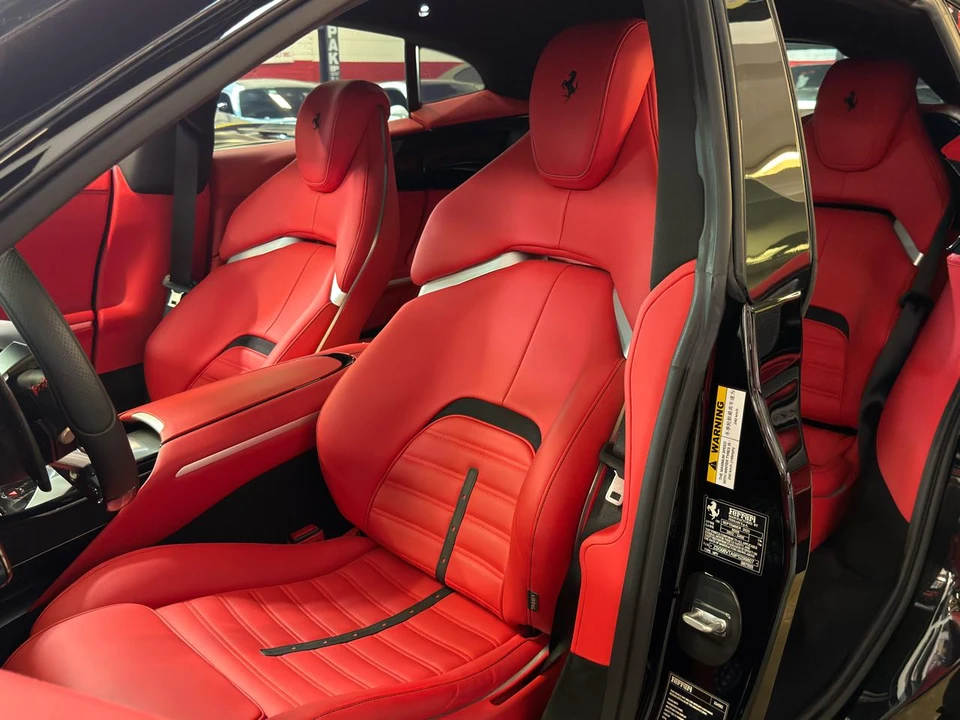 2023 Ferrari Purosangue - Image 24 of 31