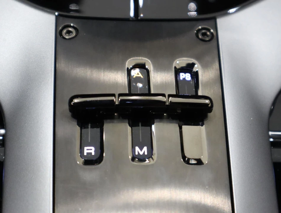 2023 Ferrari Purosangue - Image 30 of 31